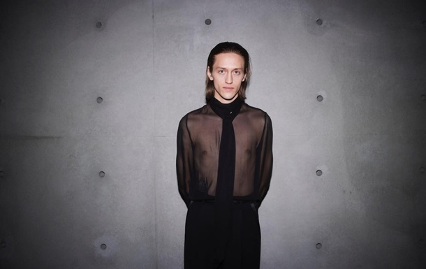 Зірка  Венздей  після секс-скандалу працює швейцаром у барі США