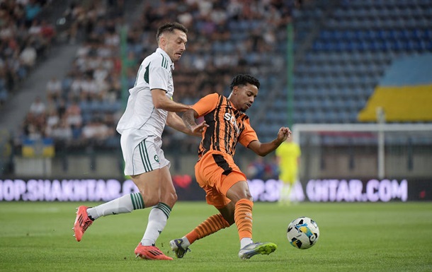 Выход в Лигу Европы Шахтеру перекрыли пенальти Панатинаикоса