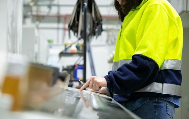 В Україні зростають зарплати та за прогнозами продовжать збільшуватись