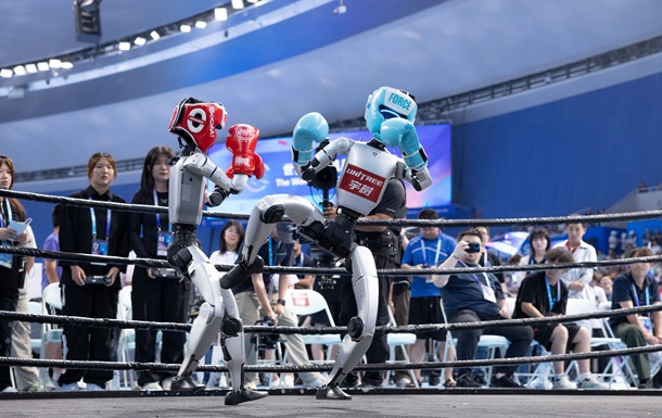 В Пекине стартовали первые Олимпийские игры для человекоподобных роботов
