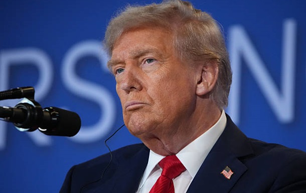 Трамп: Возможна встреча между Зеленским и Путиным