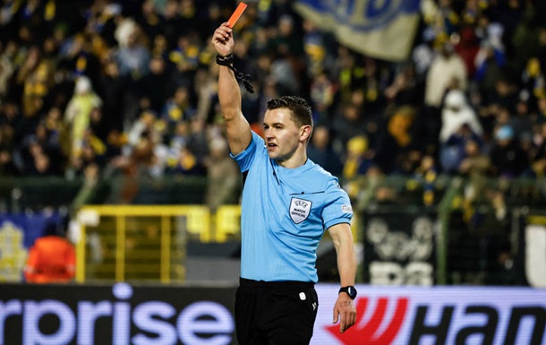 Назначен арбитр на игру Шахтера и Серветта