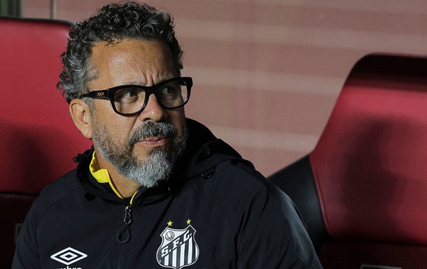 Клуб Неймара залишився без тренера після нищівної поразки