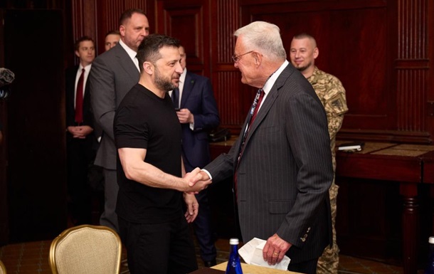 Зеленський зустрівся з Келлогом у Вашингтоні