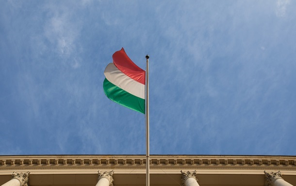 Саммит Зеленского и Путина предлагают провести в Будапеште - Politico