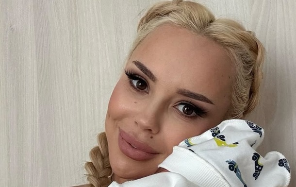 СолоХа в третий раз стала мамой