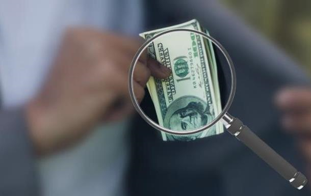 Стало известно, сколько человек имеют статус разоблачителя коррупции