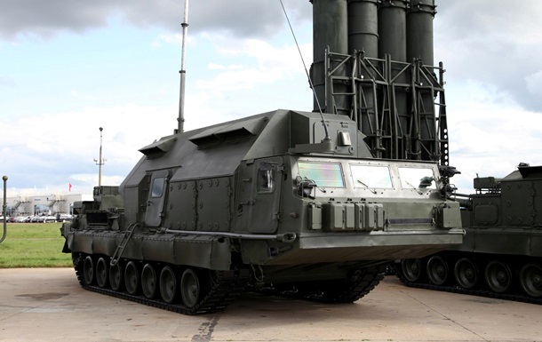 Нацгвардейцы дронами уничтожили ЗРК С-300В россиян