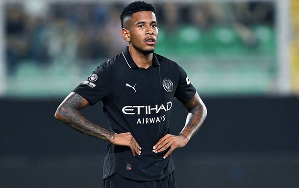 Тоттенхэм планирует еще одну попытку подписать вингера Ман Сити