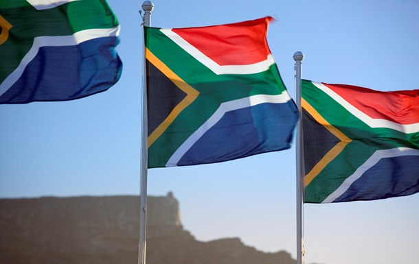 У ПАР розслідують вербування жінок на російські заводи дронів - ЗМІ