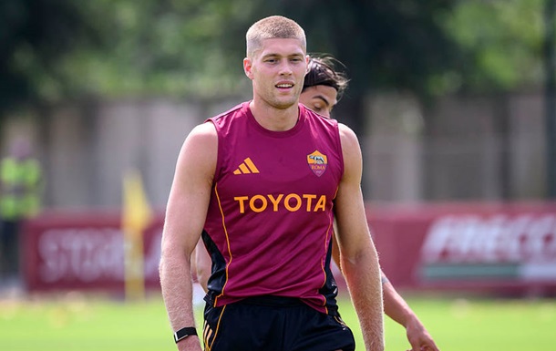 Наполі хоче підписати Довбика на тривалий термін