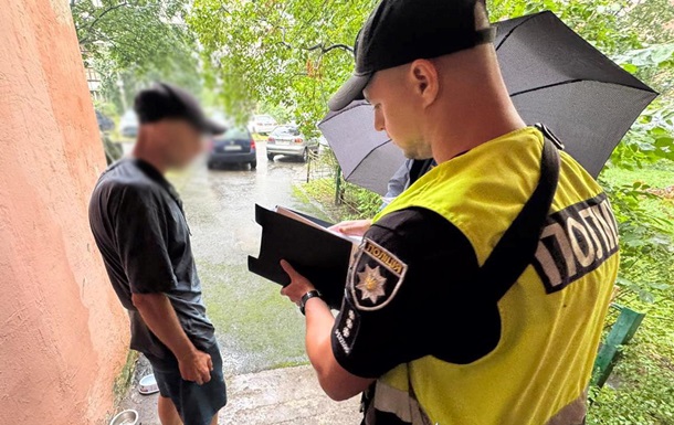 У Києві чоловік кинув гранату, його затримали