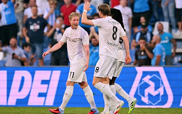 Наполи уверенно побеждает Сассуоло на выезде в первом туре Серии А