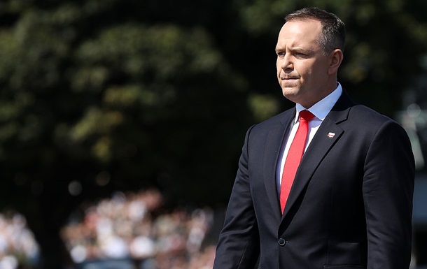 Навроцкий заблокировал выплаты неработающим украинцам