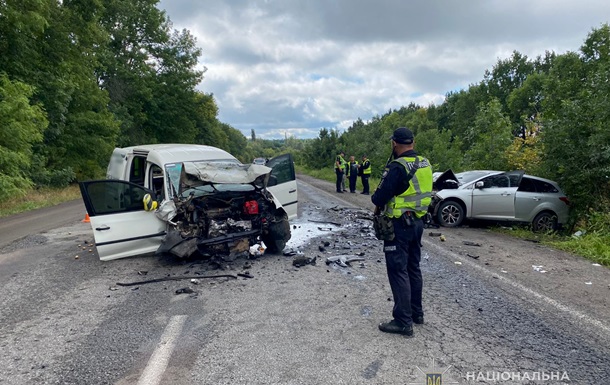 У ДТП на Сумщині загинули двоє людей