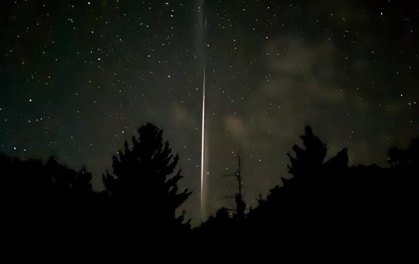 Соцсети пишут о странном луче в небе над Украиной