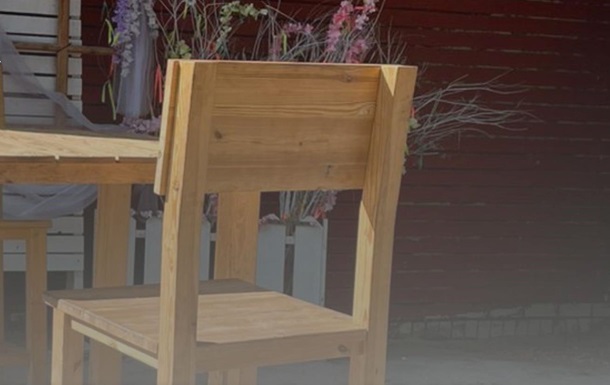 В Днепре ребенок получил травму из-за падения инсталляции