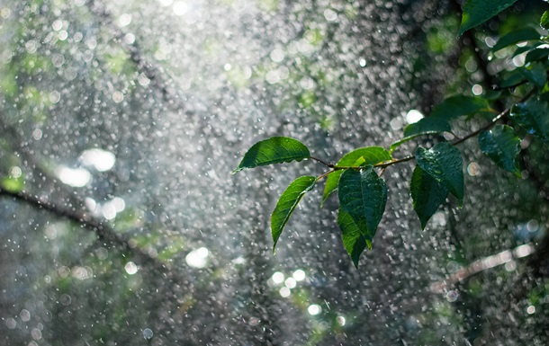В Україні прогнозують суху та теплу погоду