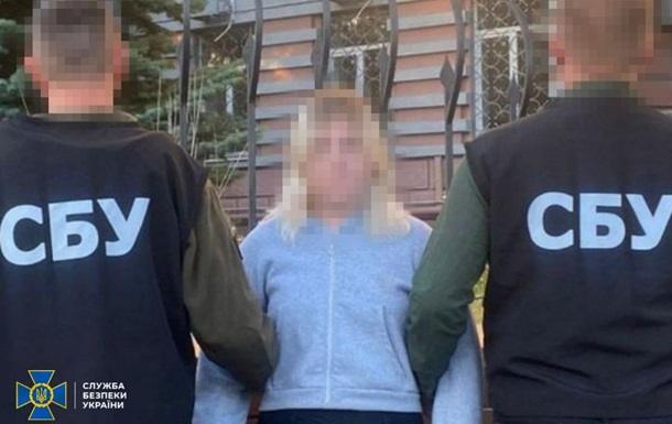 У Павлограді і Хмельницькому попередили теракти проти військових