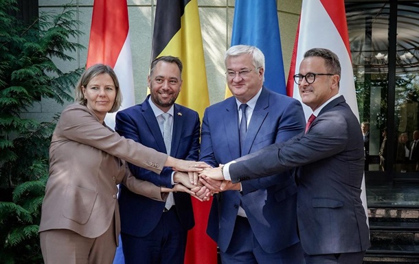 Начат новый формат сотрудничества с Бенилюксом - МИД