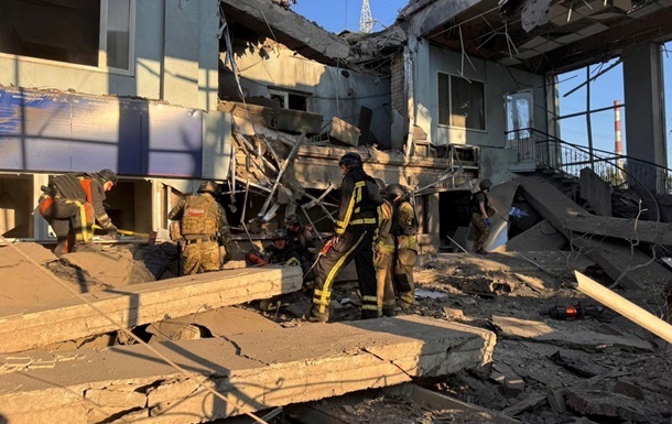 Россияне обстреляли ферму в Херсонской области: погибли двое работников