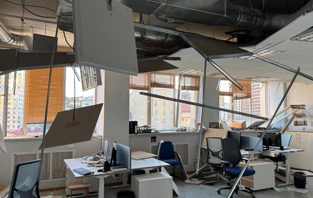 Удар по Киеву: повреждено представительство ЕС в Украине