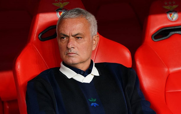 Увольнение Моуринью обойдется Фенербахче в немалую сумму