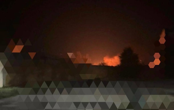 В Запорожье после атаки БПЛА горит предприятие
