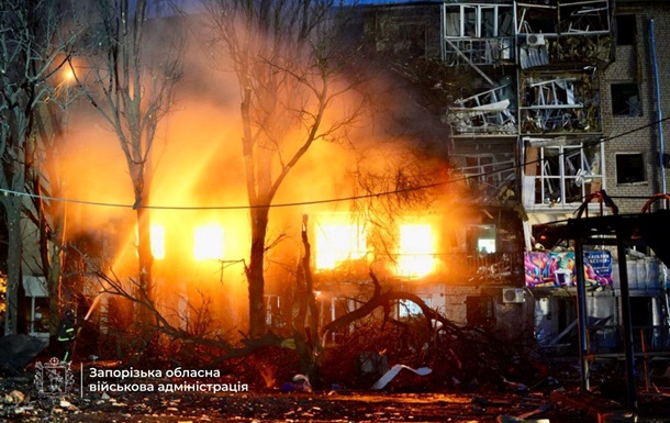 Запорожье и Днепр подверглись массированным атакам