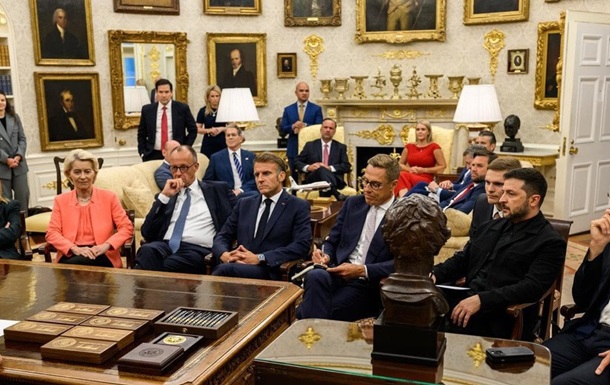 FT: Лидеры ЕС в Париже обсудят развертывание войск