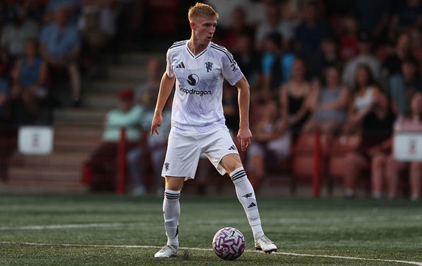 Нова сторінка: український півзахисник обрав Норвіч