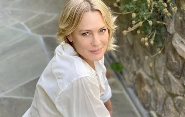 Актриса Робин Райт переехала в Великобританию