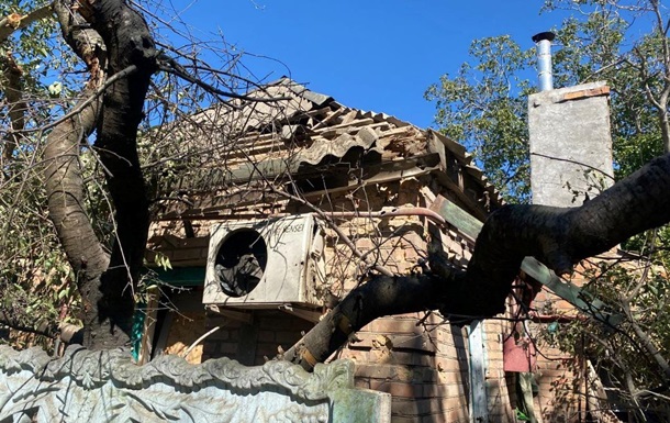 Росіяни обстріляли Нікополь: є жертва