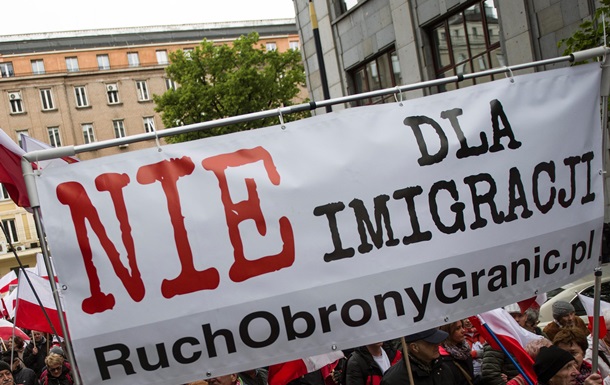 Польща склала список з 31 тисячі іноземців, яким загрожує депортація