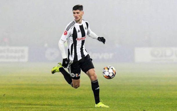 Новый румын в стане Динамо: соотечественник форварда определяет потенциал