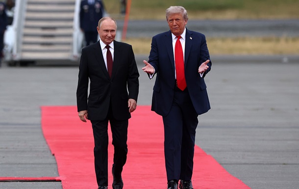 Трамп анонсировал разговор с Путиным