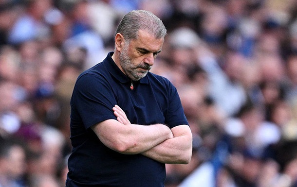 Бывший тренер из АПЛ находится в поле зрения двух клубов