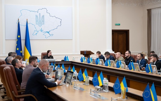 Кабмин провел ряд кадровых изменений