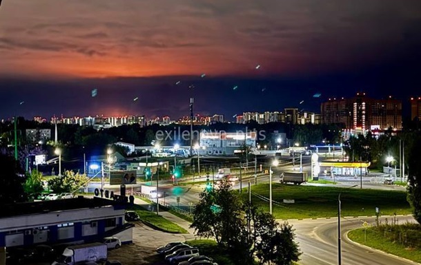 В Рязани горит НПЗ после атаки дронов - соцсети