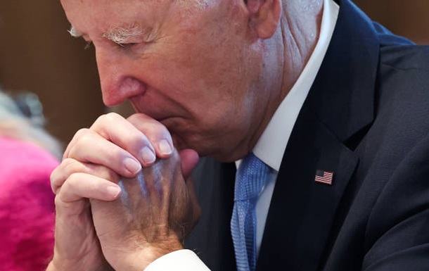 Байдена прооперировали, удалив раковое поражение - СМИ