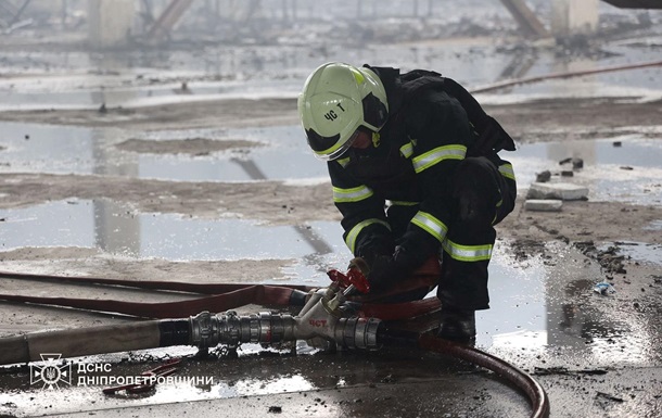 В Днепре ликвидировали масштабный пожар