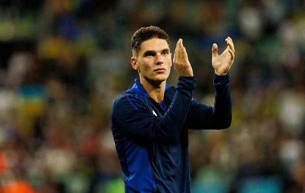 Судаков рассказал, что его родные находились в здании во время удара шахеда