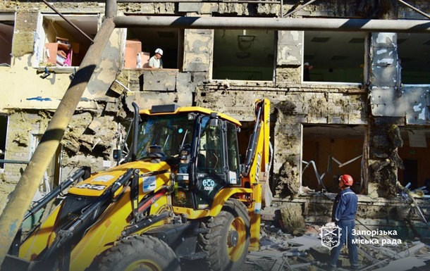 Атака на Запоріжжя: пошкоджені понад 80 будинків