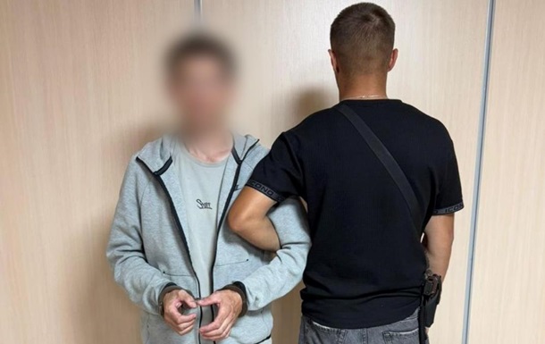 Під Харковом чоловік зґвалтував 15-річну дівчину на кладовищі