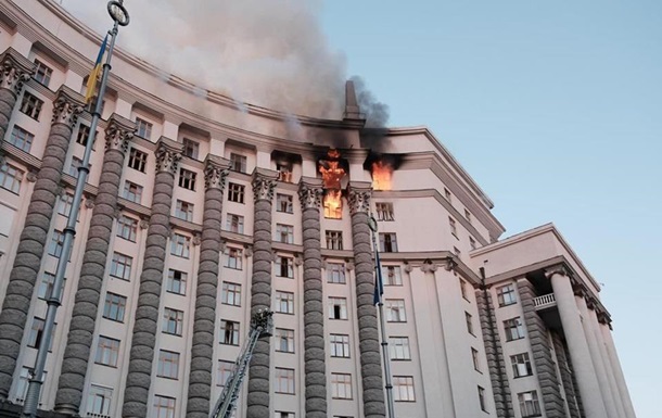 В ОП подтвердили удар ракетой Искандер по Кабмину