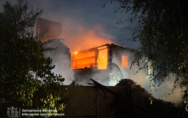 З явилося відео  прильоту  по будинку в Запоріжжі