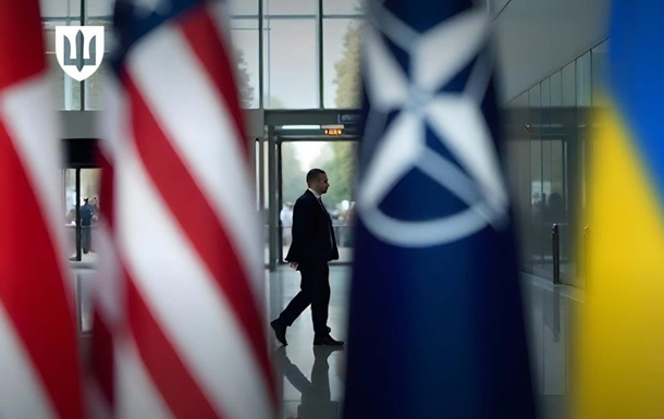 Шмыгаль прибыл на заседание Рамштайн в Лондоне