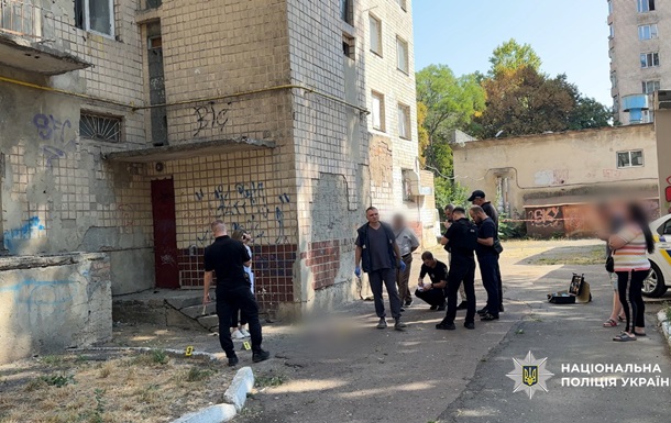 В Одессе задержали женщину, которая выбросила из окна новорожденное дитя