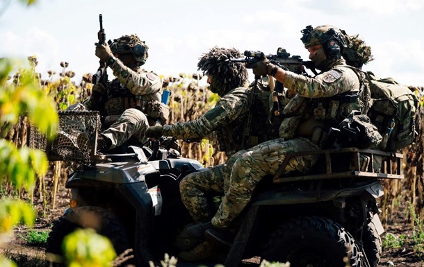 Росія посилено атакує на трьох напрямках - Генштаб