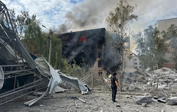 Росіяни вдарили по Костянтинівці: є поранені